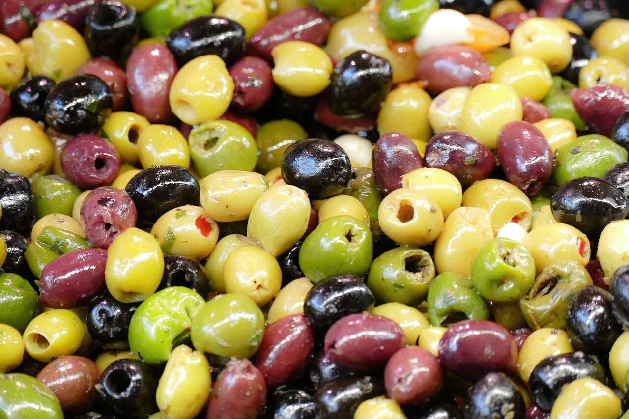 olives-2251260_1280